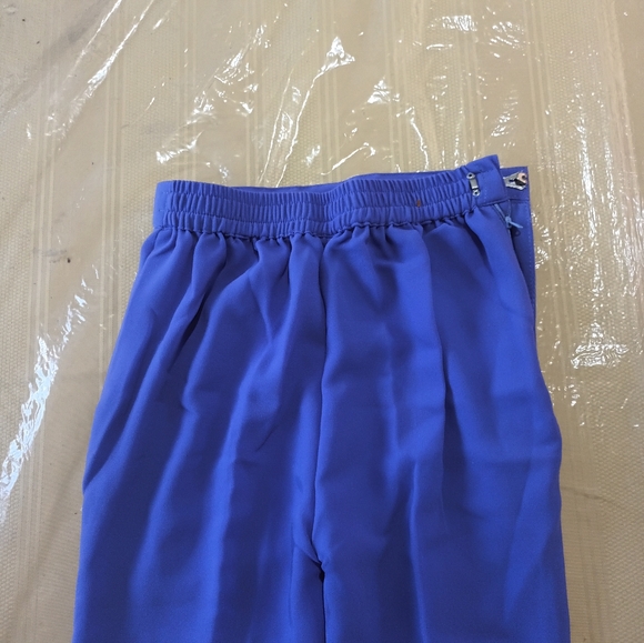 outfit - Picture 3 of 3